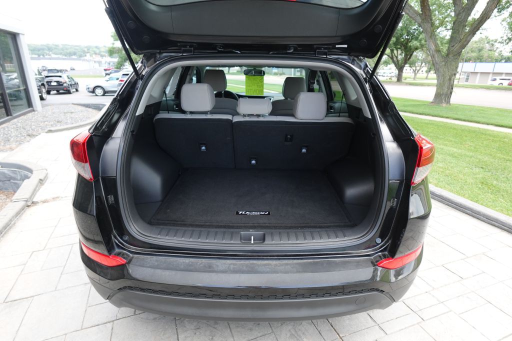 2017 Hyundai Tucson Image 11
