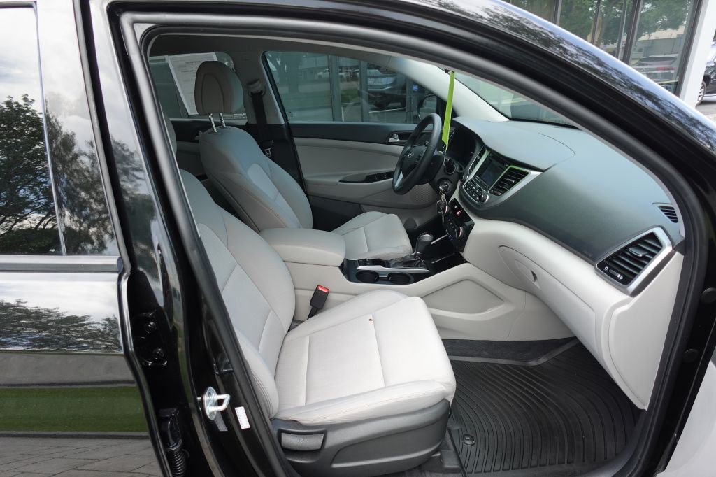 2017 Hyundai Tucson Image 13