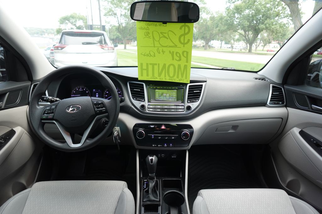 2017 Hyundai Tucson Image 15