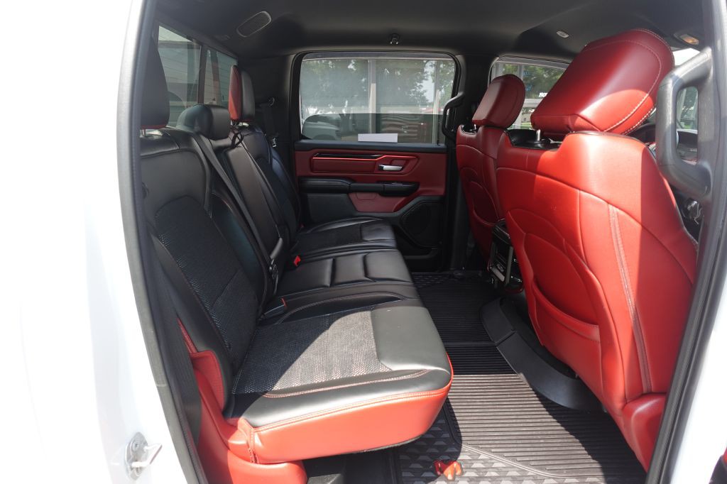 2019 RAM 1500 Image 12