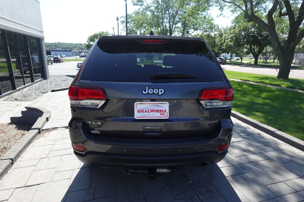 2021 Jeep Grand Cherokee Image 3