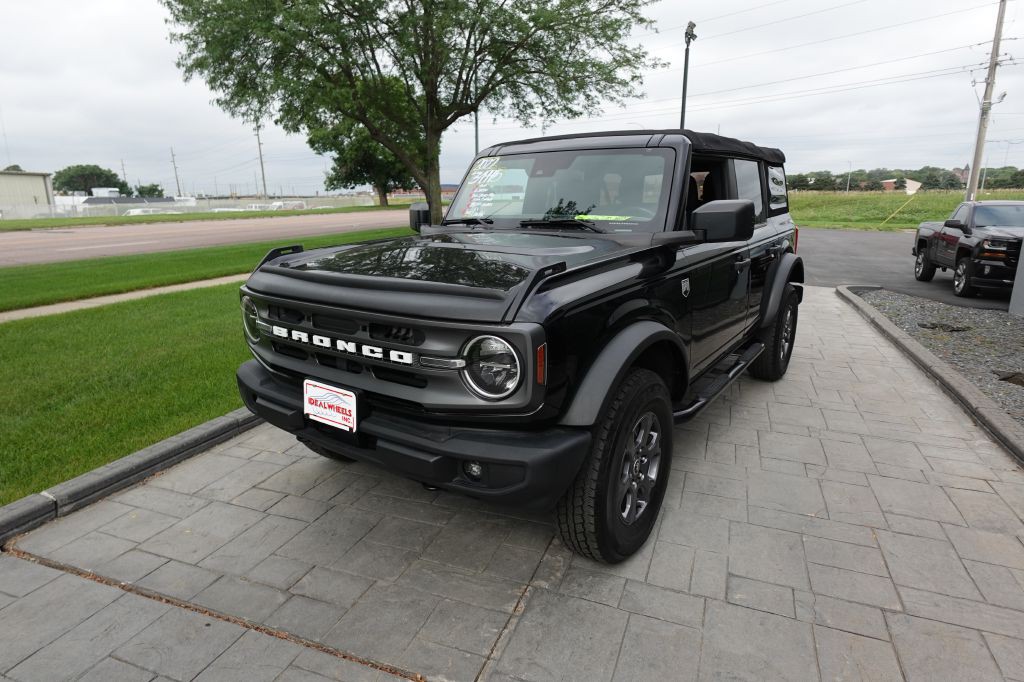 2022 Ford Bronco Image 6