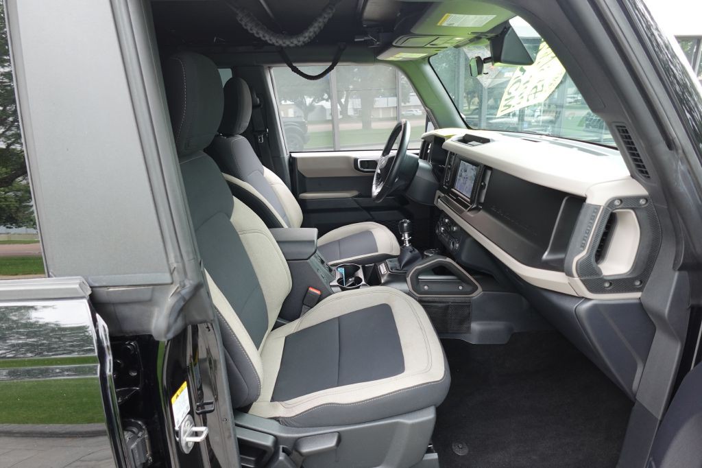 2022 Ford Bronco Image 13