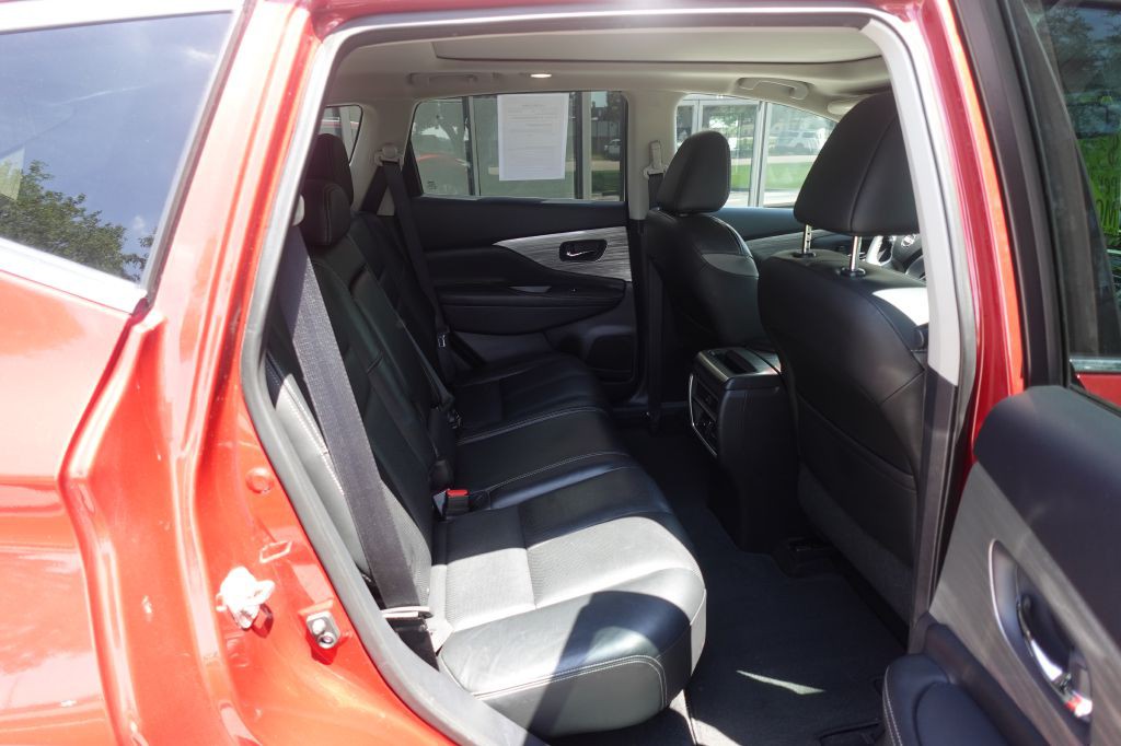 2015 Nissan Murano Image 12
