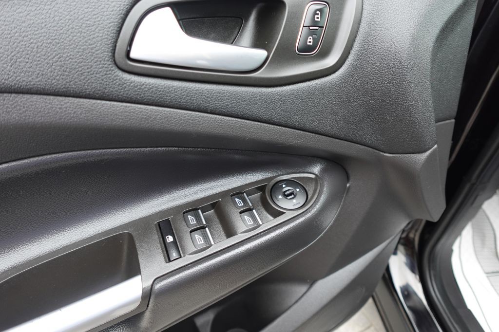 2019 Ford Escape Image 15