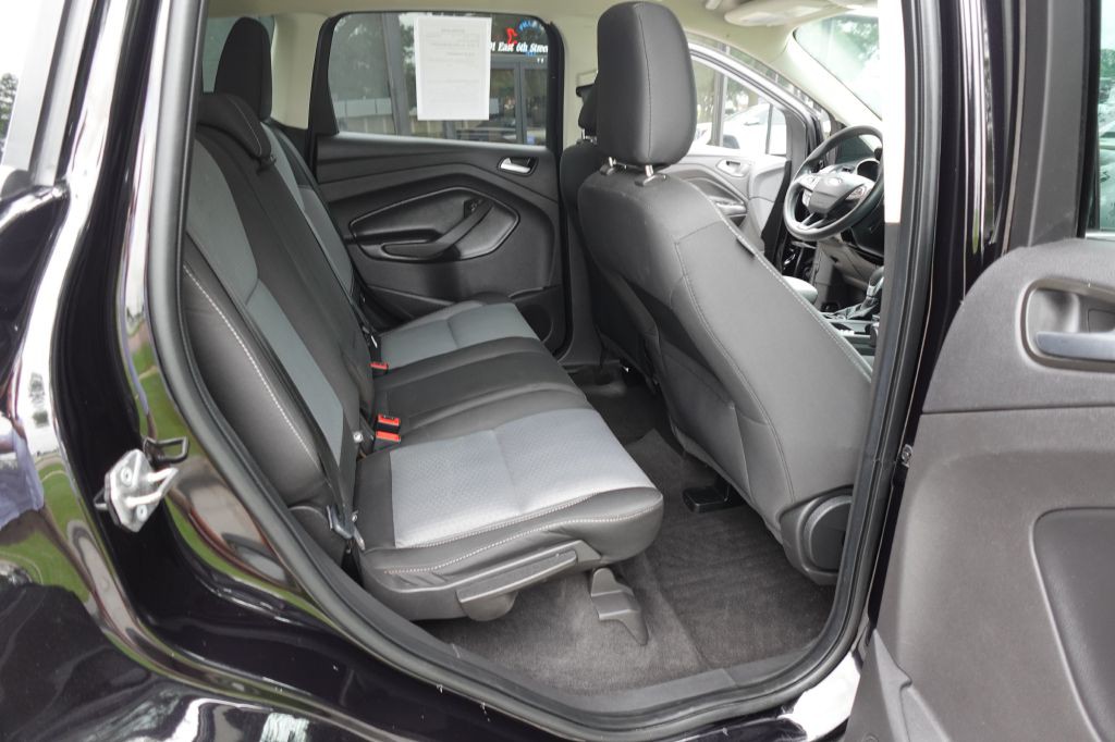 2019 Ford Escape Image 19