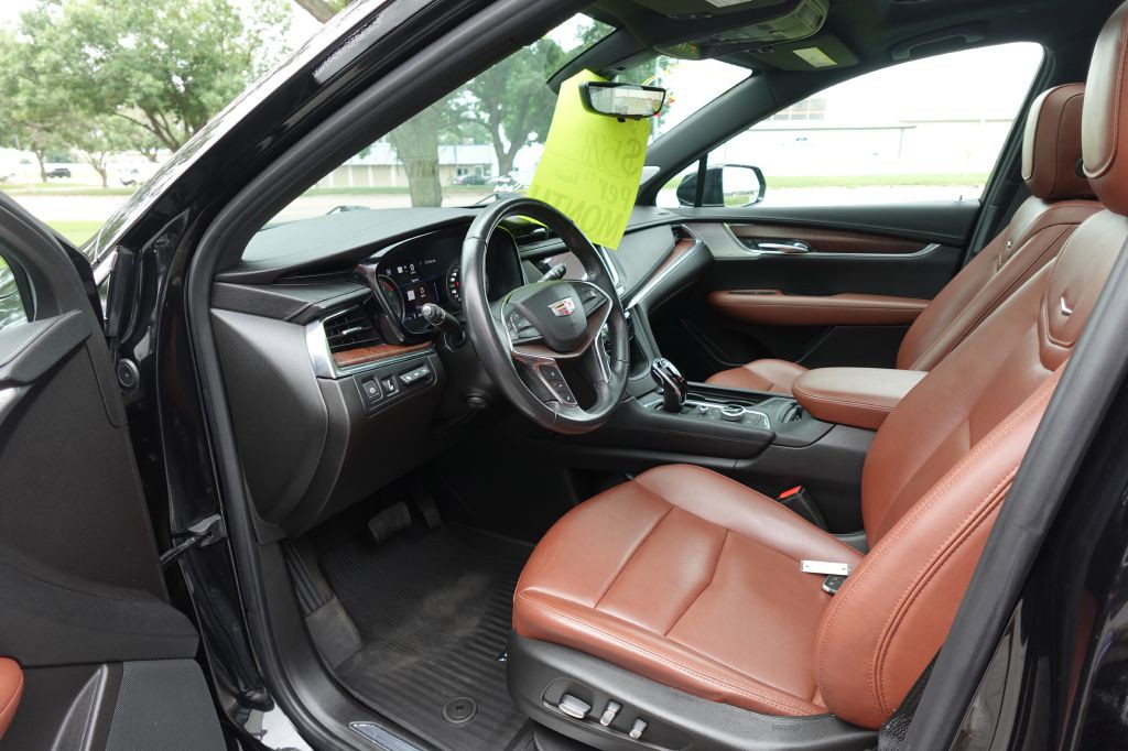 2021 Cadillac XT5 Image 10