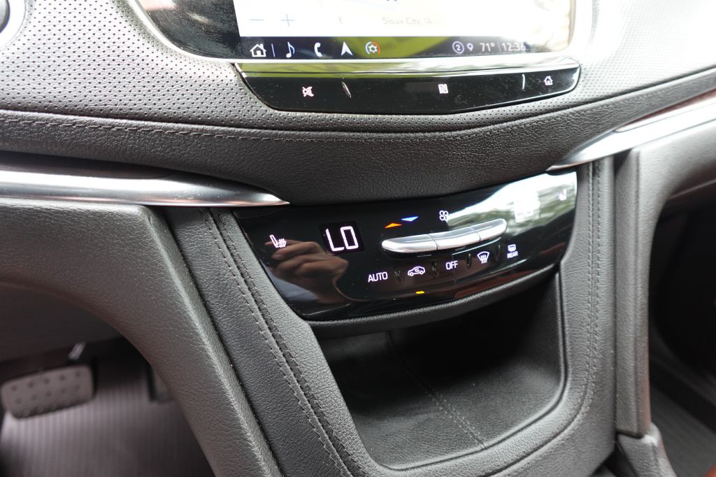2021 Cadillac XT5 Image 13
