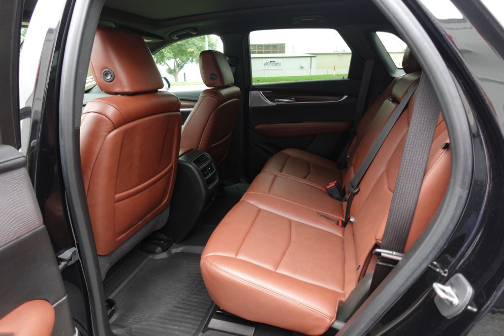 2021 Cadillac XT5 Image 17