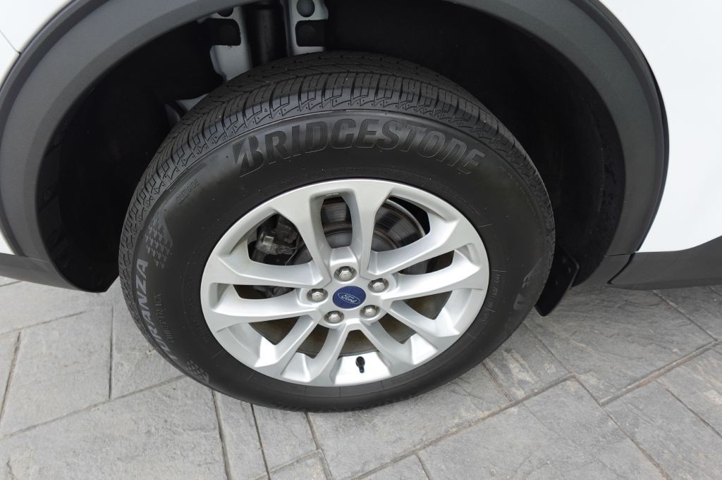 2022 Ford Escape Image 19