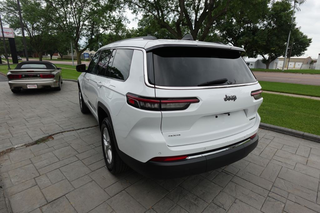 2023 Jeep Grand Cherokee Image 4