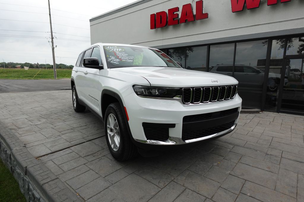 2023 Jeep Grand Cherokee Image 8