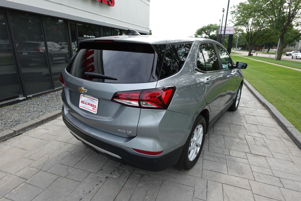 2023 Chevrolet Equinox Image 2