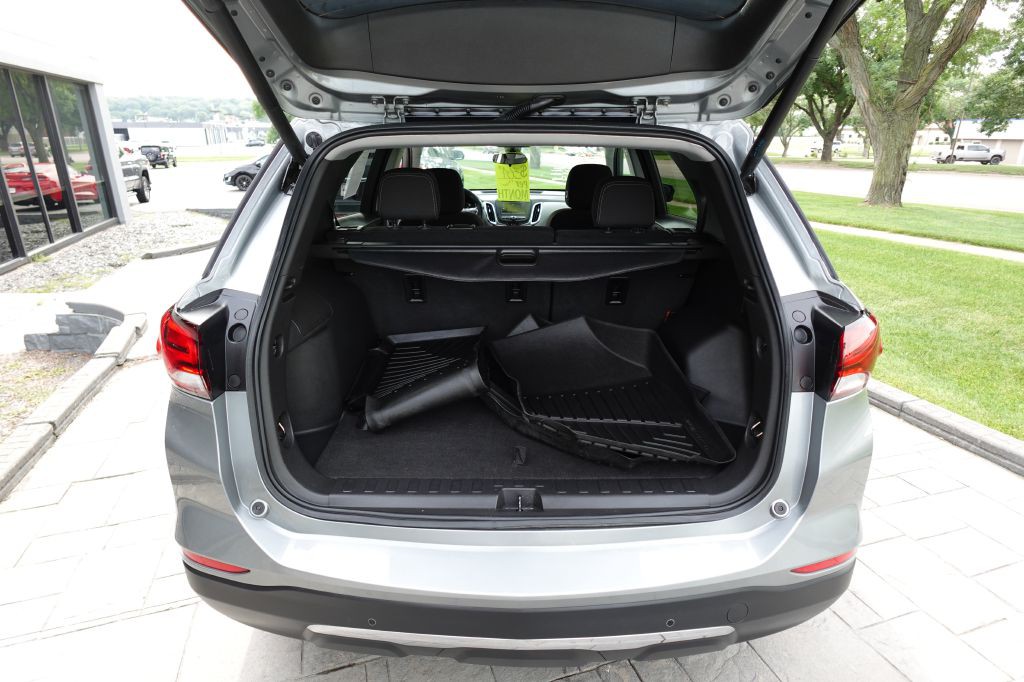 2023 Chevrolet Equinox Image 11
