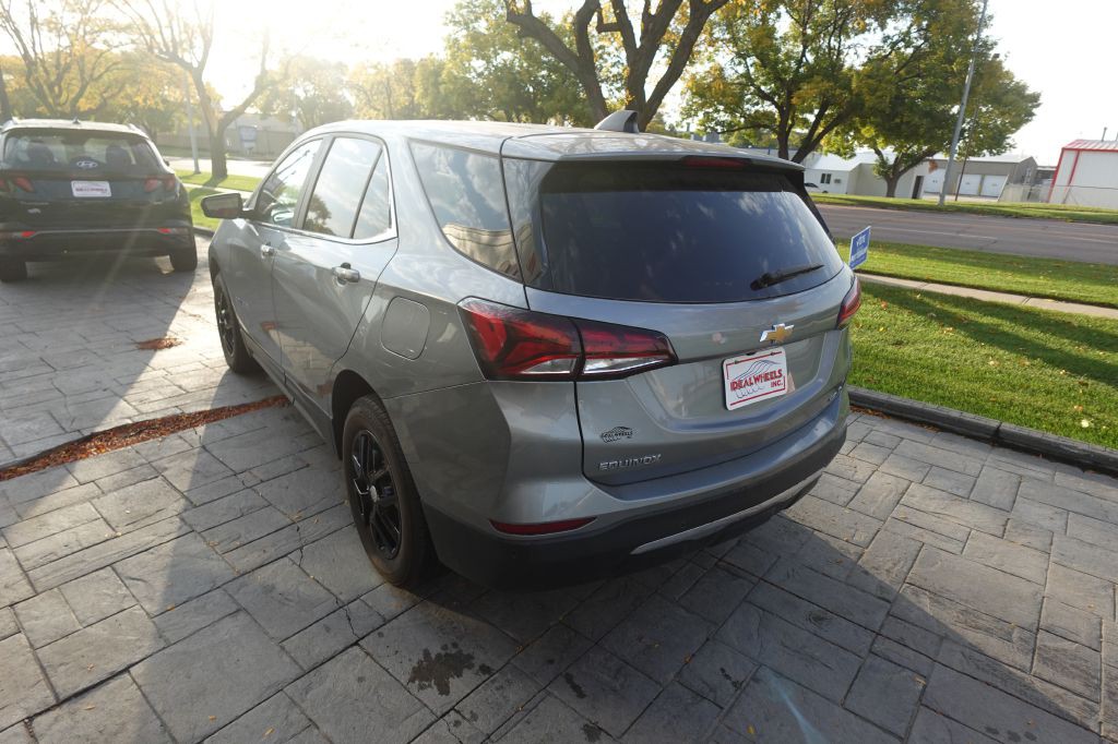 2023 Chevrolet Equinox Image 4