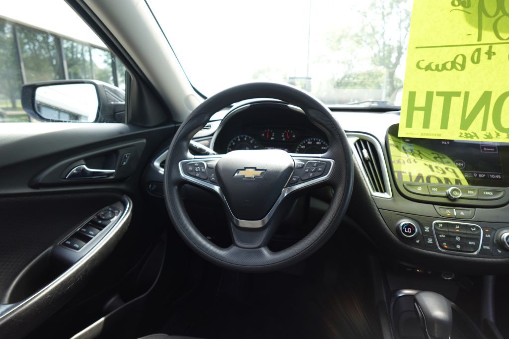 2022 Chevrolet Malibu Image 14