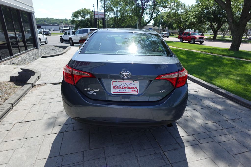2018 Toyota Corolla Image 3