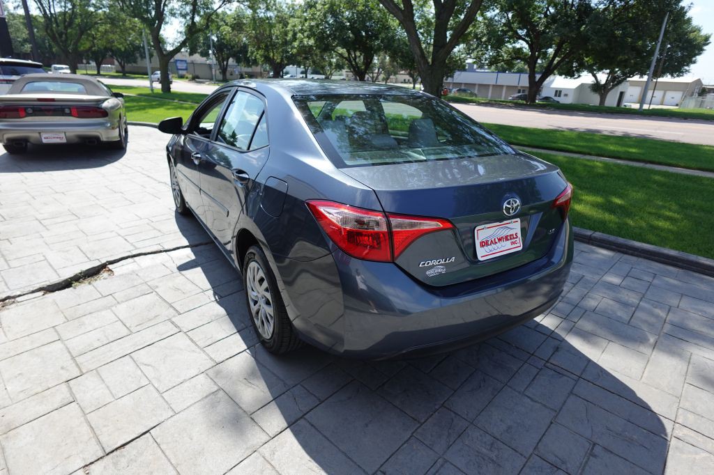 2018 Toyota Corolla Image 4