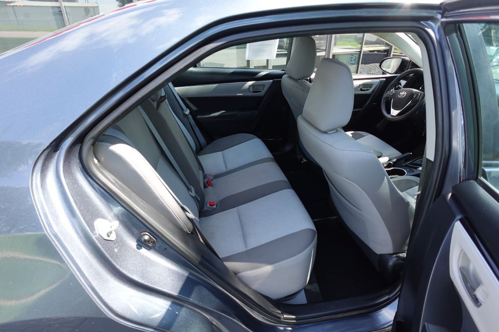 2018 Toyota Corolla Image 12