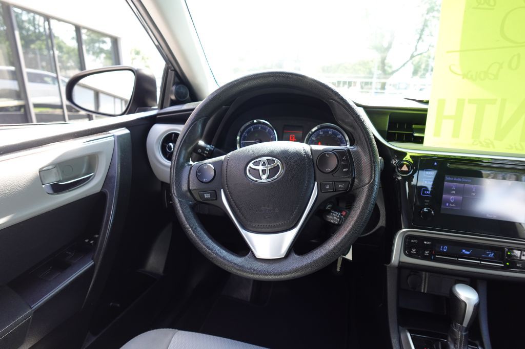 2018 Toyota Corolla Image 14