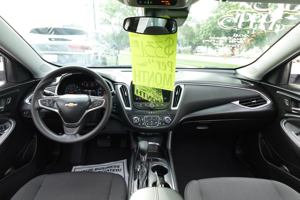 2023 Chevrolet Malibu Image 15