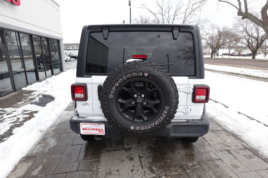 2021 Jeep Wrangler Unlimited Image 3