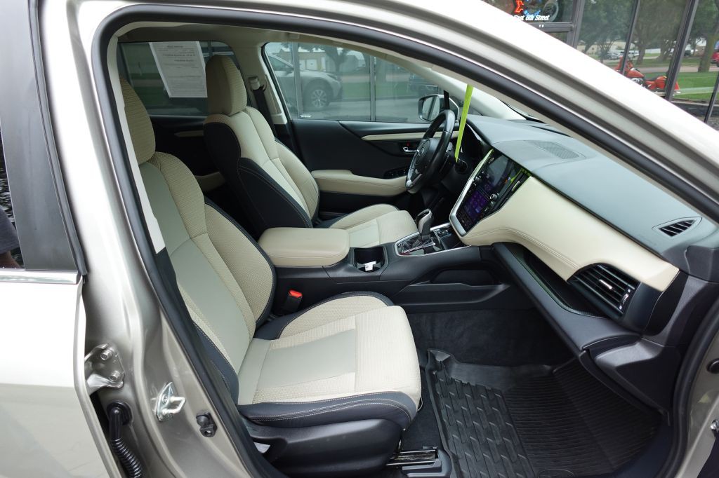 2020 Subaru Outback Image 13