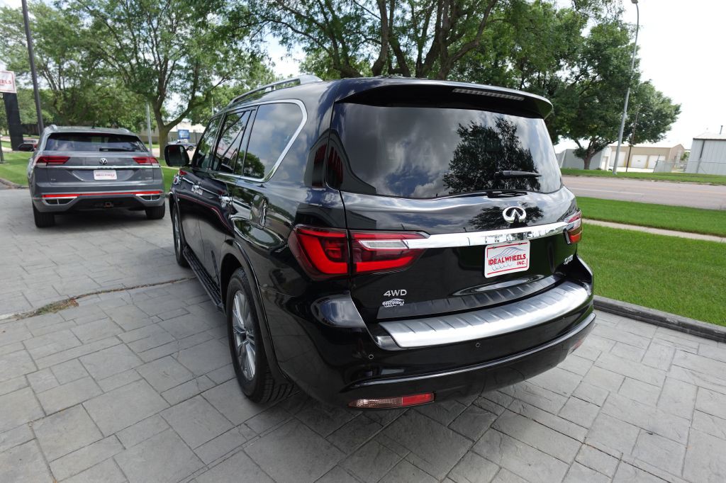 2020 INFINITI QX80 Image 4