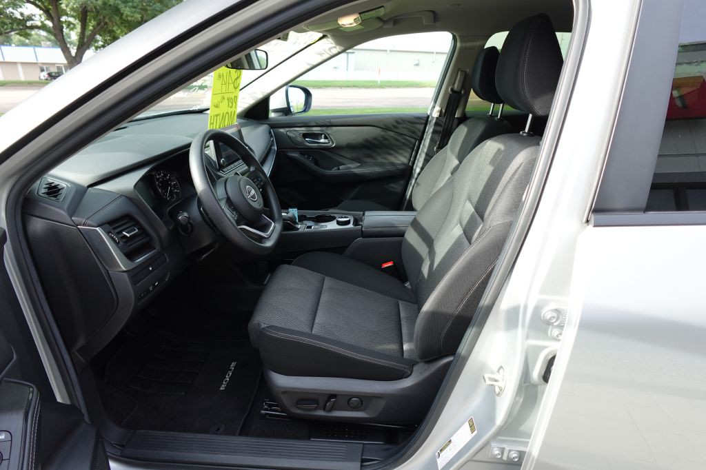 2024 Nissan Rogue Image 9