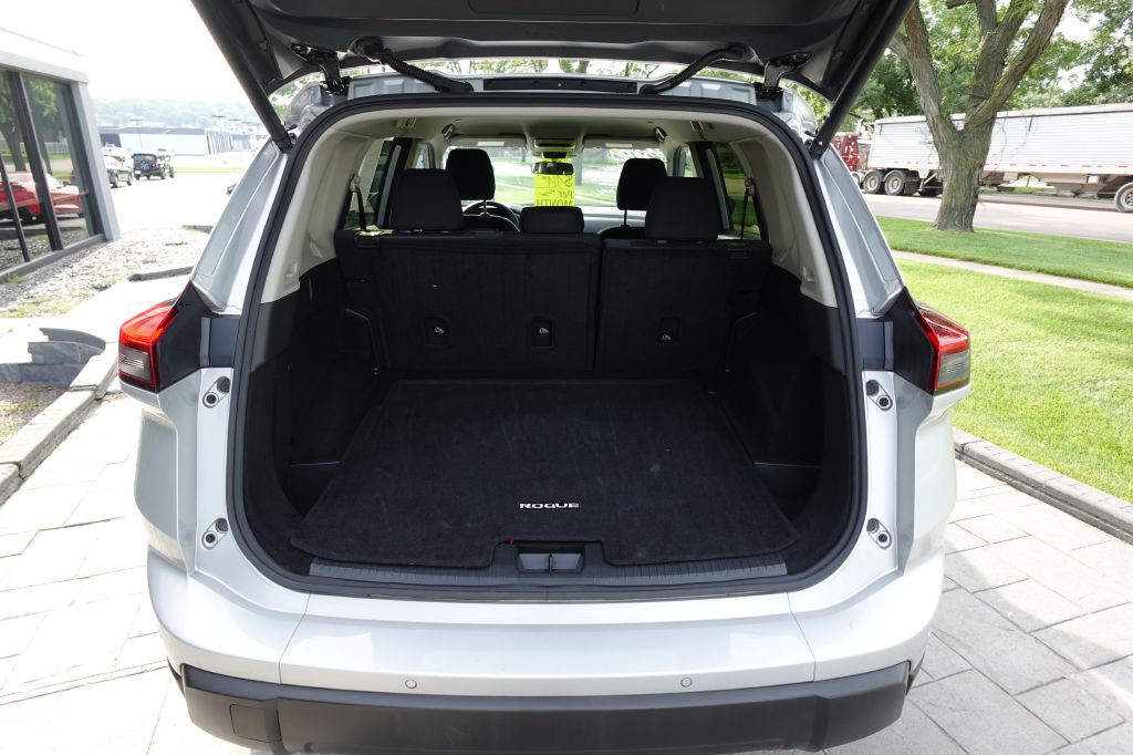 2024 Nissan Rogue Image 11