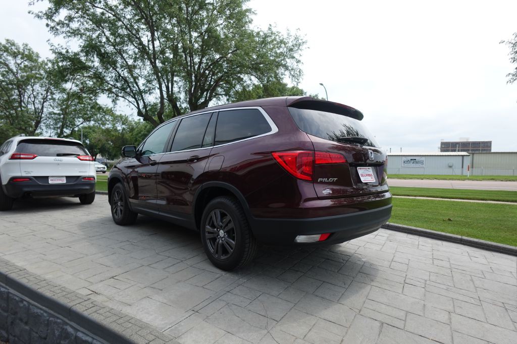 2017 Honda Pilot Image 5