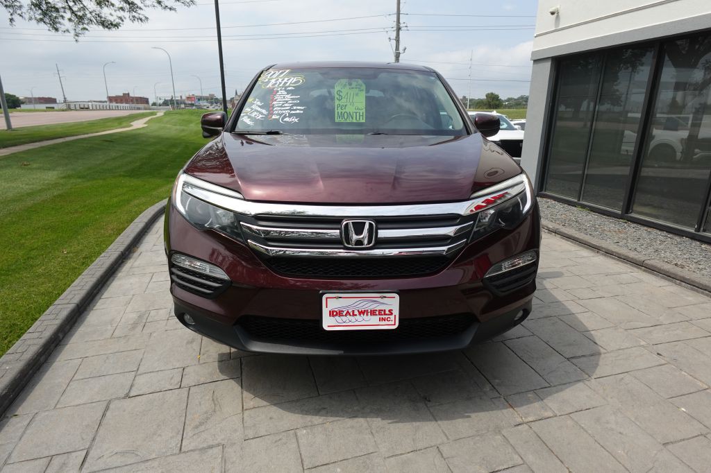 2017 Honda Pilot Image 8