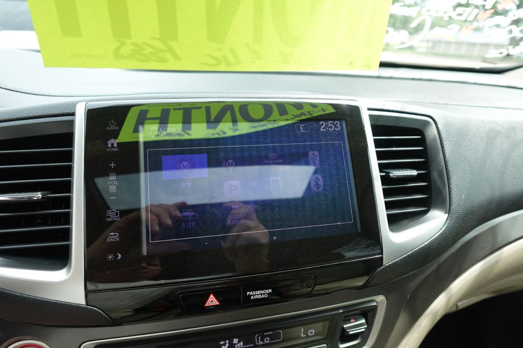 2017 Honda Pilot Image 10