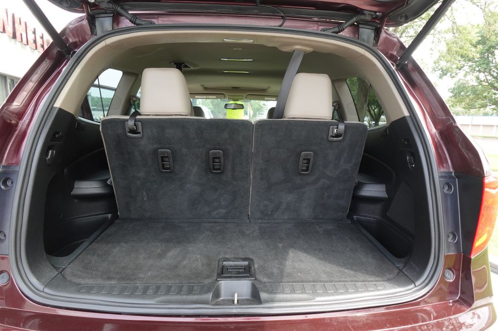 2017 Honda Pilot Image 17