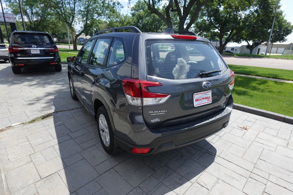 2020 Subaru Forester Image 4
