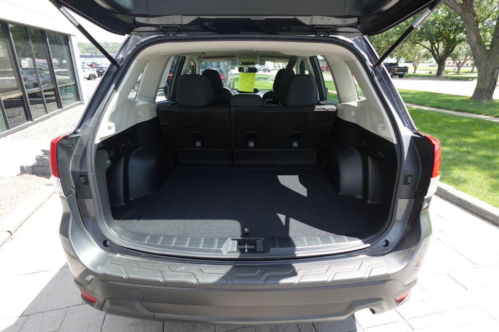 2020 Subaru Forester Image 11