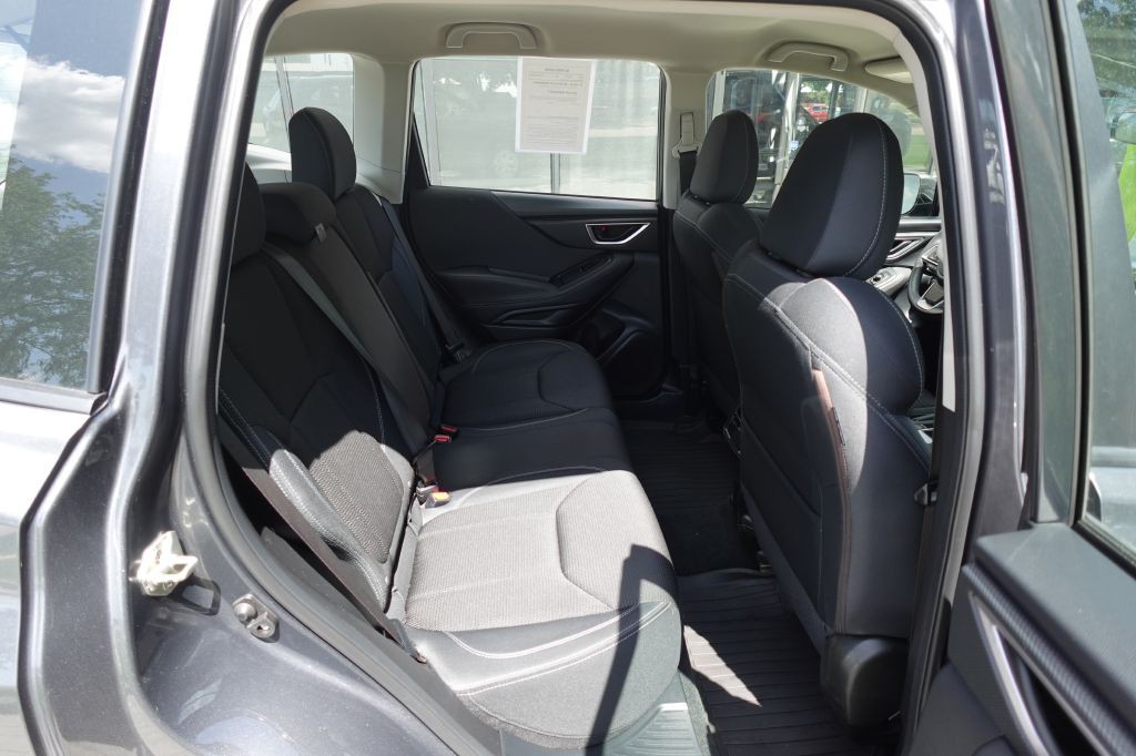 2020 Subaru Forester Image 12