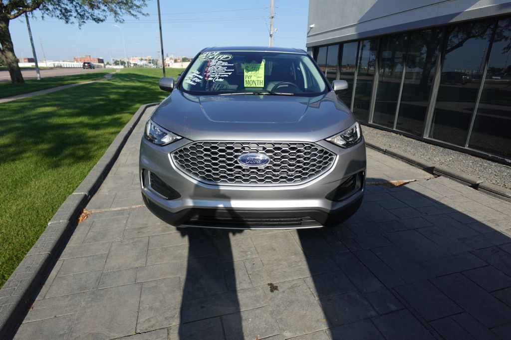 2024 Ford Edge Image 7