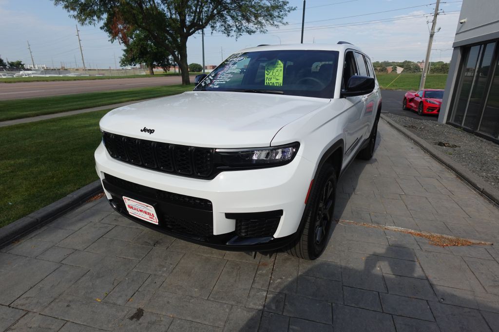 2024 Jeep Grand Cherokee Image 6