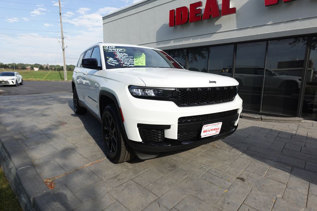 2024 Jeep Grand Cherokee Image 8