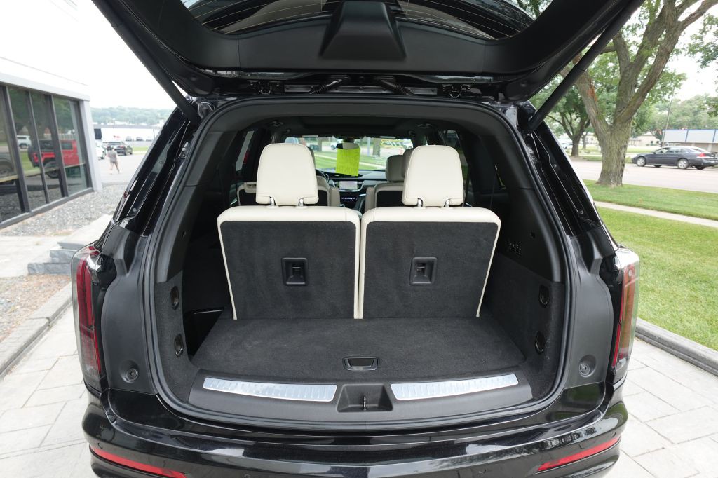 2021 Cadillac XT6 Image 11