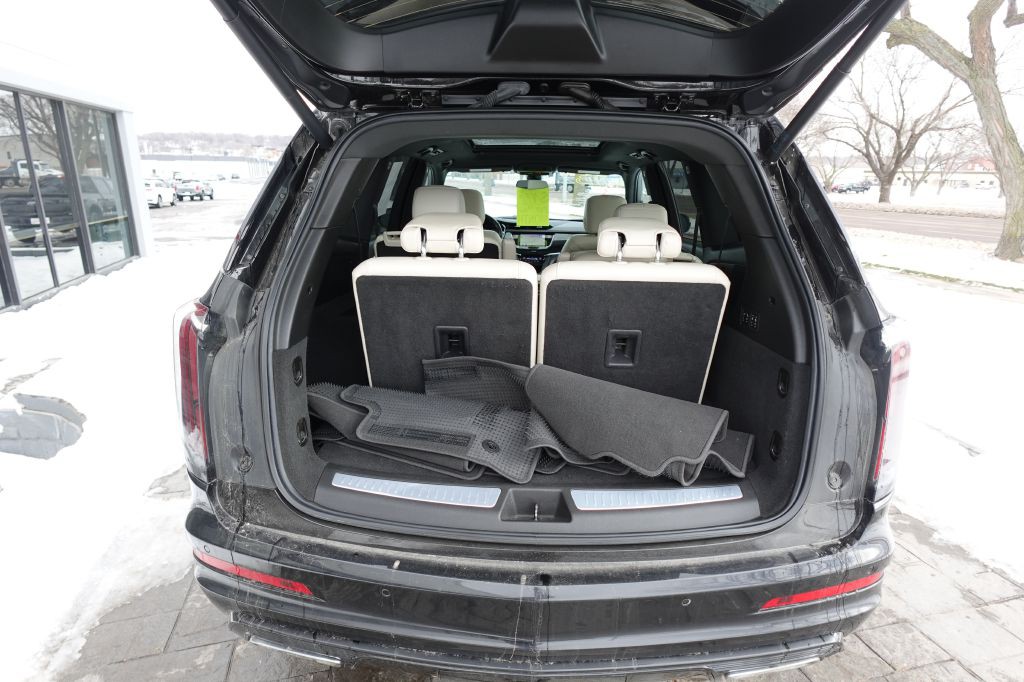 2021 Cadillac XT6 Image 12