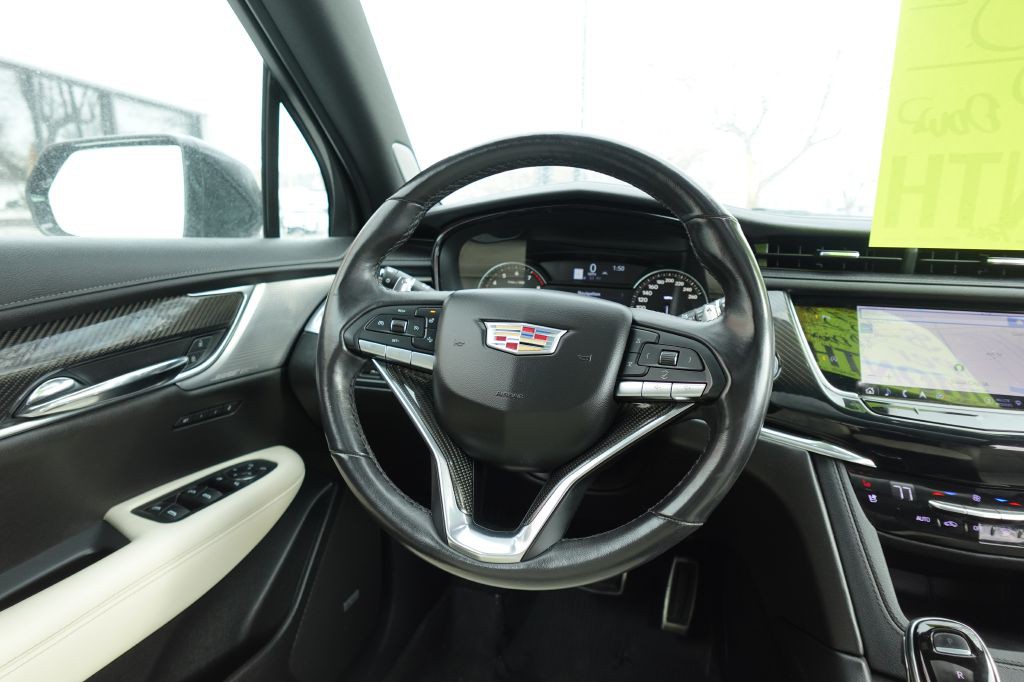 2021 Cadillac XT6 Image 17