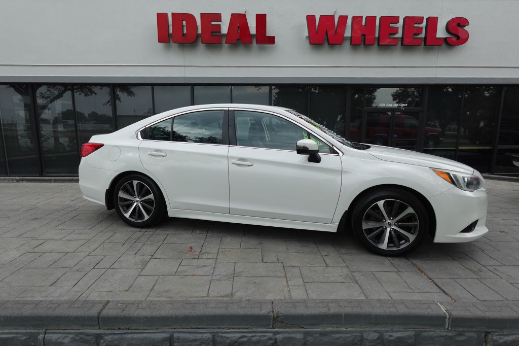 2015 Subaru Legacy Image 1