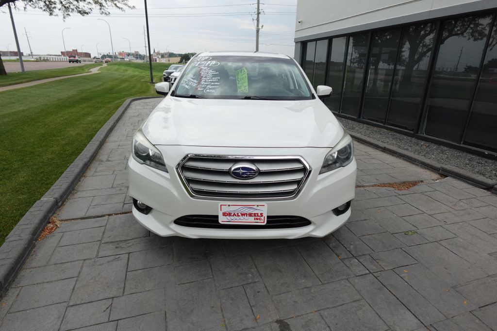 2015 Subaru Legacy Image 7