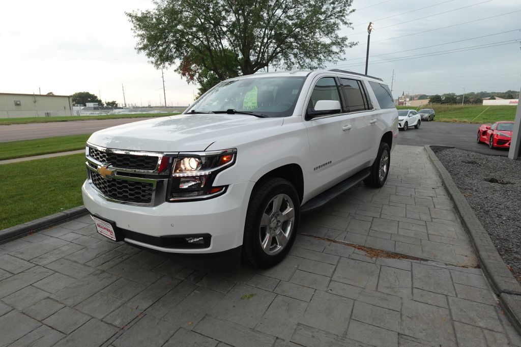 2020 Chevrolet Suburban Image 7