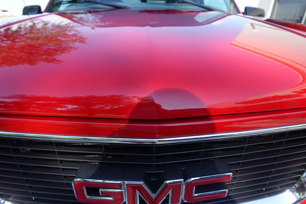 1999 GMC Yukon Image 40
