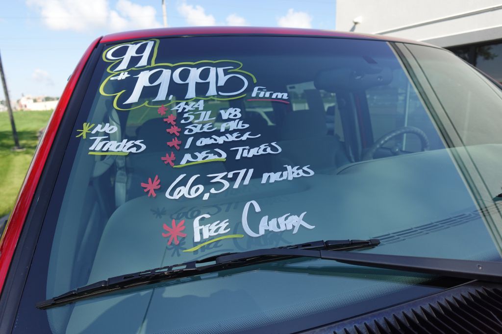 1999 GMC Yukon Image 42