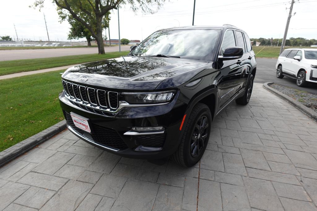 2023 Jeep Grand Cherokee Image 6