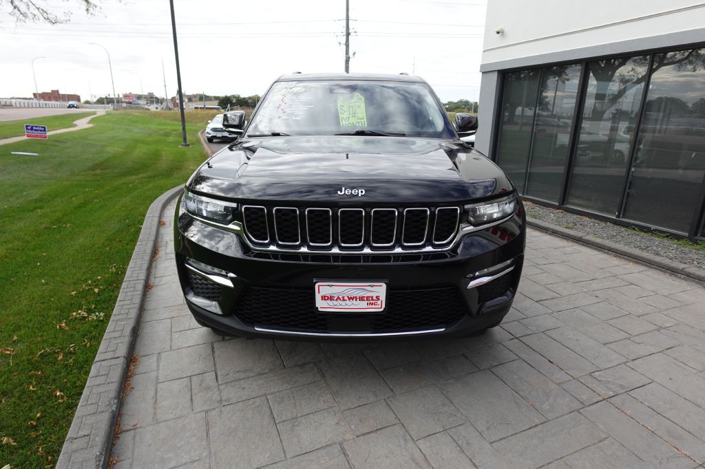 2023 Jeep Grand Cherokee Image 7